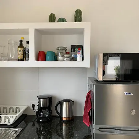 Casa Blanca Apartment *